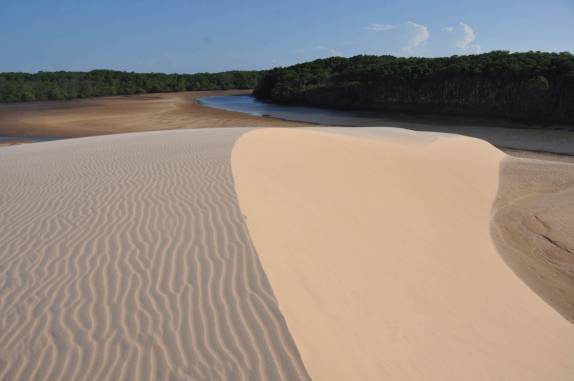 Dunas do Feijão Bravo, no Delta do Parnaíba, na fronteira dos estados do Piauí e Maranhão.